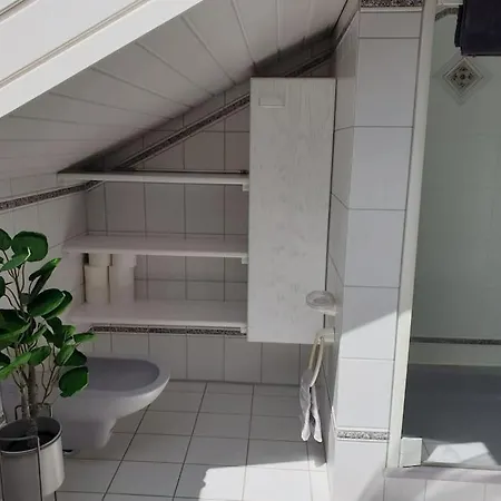 Lägenhet Moderne Dg-wohnung In Mainleus