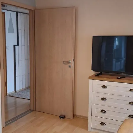 Moderne Dg-wohnung In Mainleus